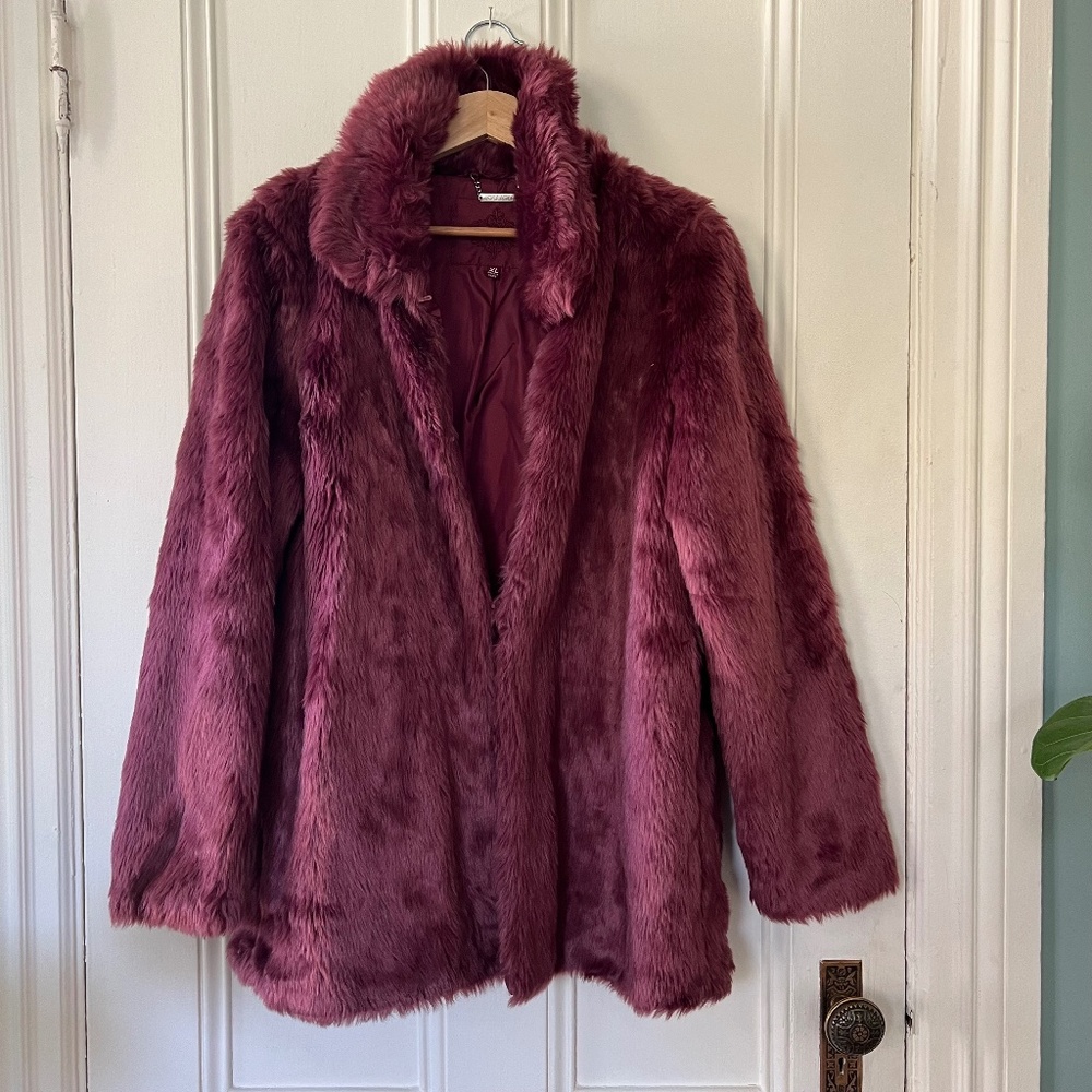 Jou Jou Faux Fur Coat, Purple / Mauve, Size XL